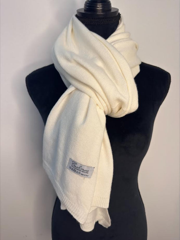 Halsduk i cashmere och ull