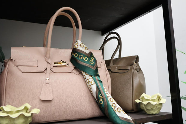 Top handle-väska med lock i äkta skinn